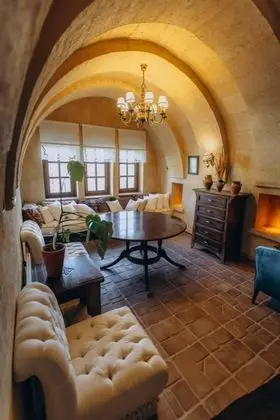 Queen Suite