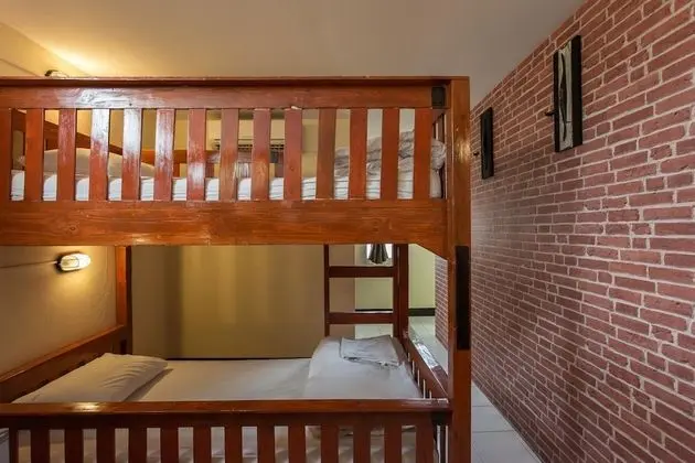 4-Bed Mixed Dorm with Private Bathroom