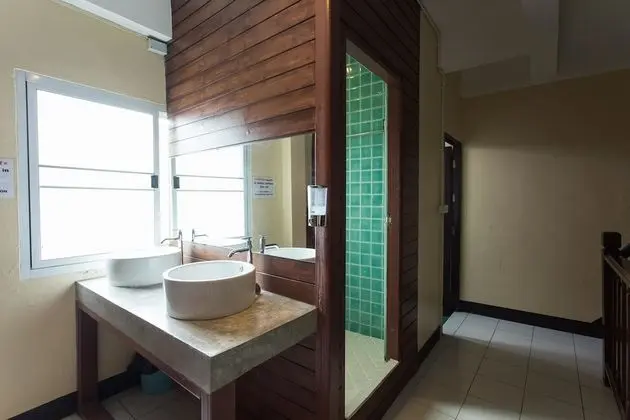 4-Bed Mixed Dormitory Room