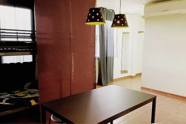 Female Dormitory with Shared Bathroom