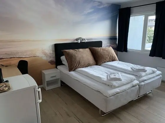 Basic Tek Büyük Yataklı Oda