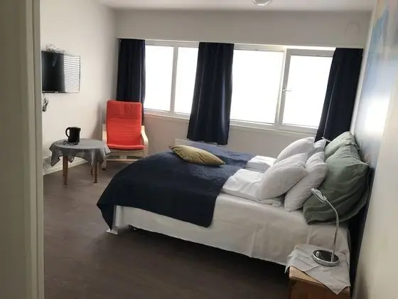 Basic Tek Büyük Yataklı Oda