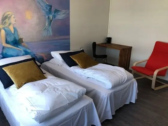 Basic Tek Büyük Yataklı Oda