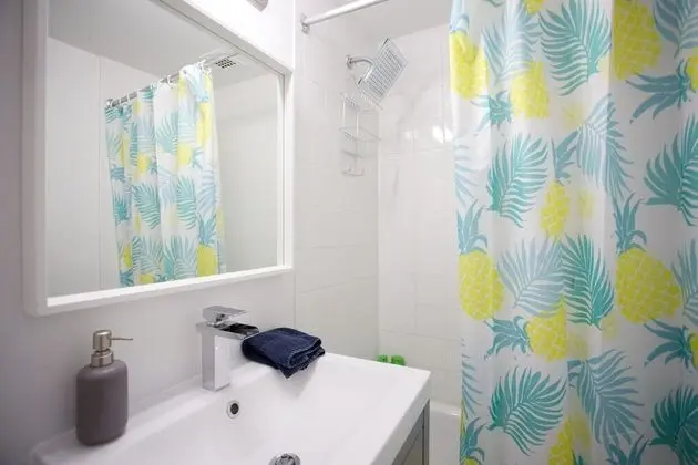 Standard Apart Daire, Şehir Manzaralı