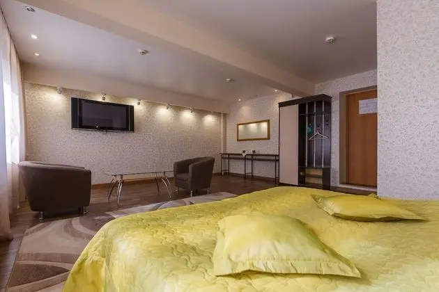 Luxury Tek Büyük Yataklı Oda