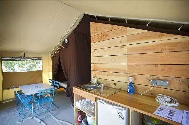 Çadır, 2 Yatak Odası, Sigara İçilmez