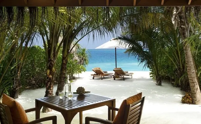 Beach Bungalow with Pool