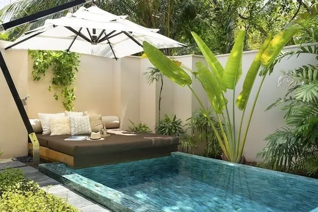 Beach Bungalow with Pool