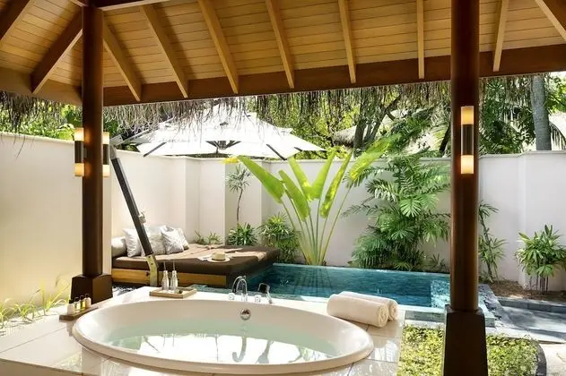Beach Bungalow with Pool