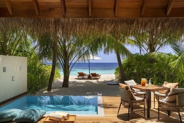 Beach Bungalow with Pool