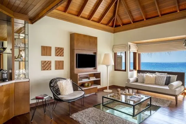 Ocean Bungalow with Pool