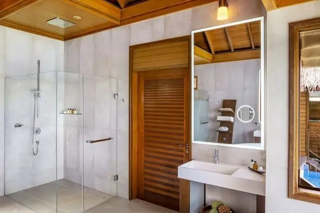 Ocean Bungalow with Pool