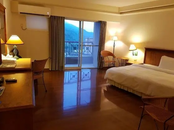 Honeymoon Tek Büyük Yataklı Oda