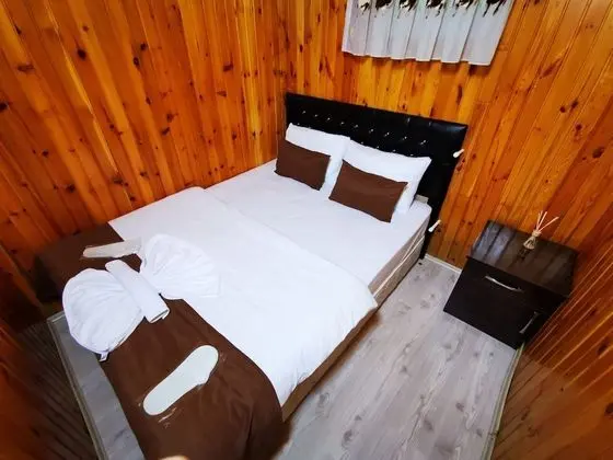 Suite, Multiple Beds, Park View