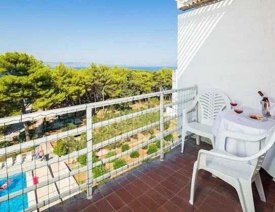 Comfort Tek Büyük Yataklı Oda, Denize Bakan