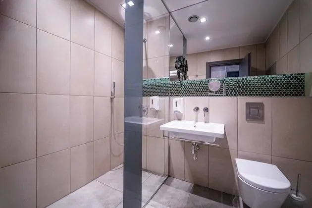İki Ayrı Yataklı Oda, Balkon