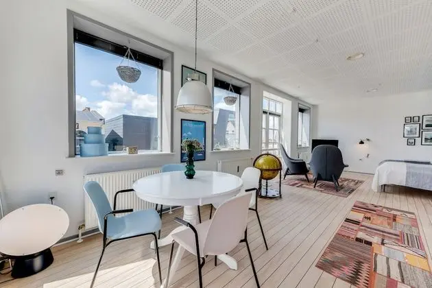 Tek Büyük Yataklı Oda