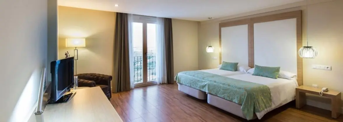 Deluxe İki Ayrı Yataklı Oda