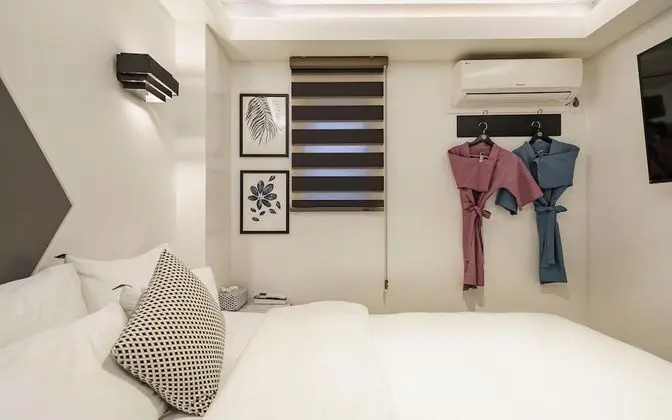 Oda (Deluxe mini - Walk Only (All rooms UH)