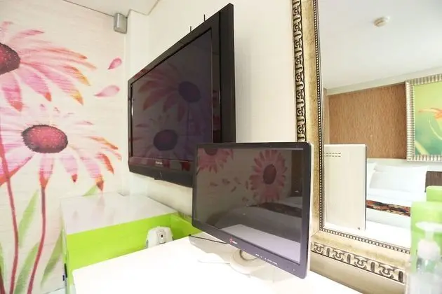 Oda (Normal room (Netflix available / 1PC))