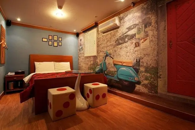 Oda (Special Room)