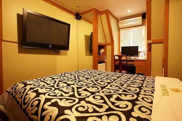 Oda (Special Room)