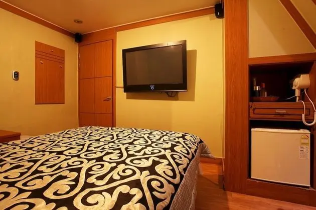Oda (Special Room)
