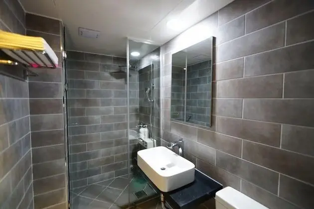 Standard Tek Büyük Yataklı Oda