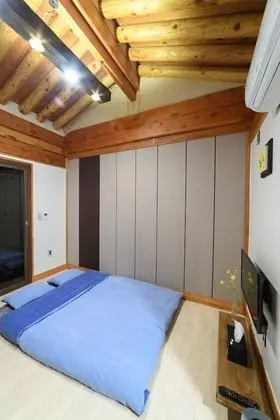 Tek Büyük Yataklı Oda