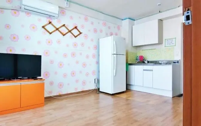 Oda (Family room 1)