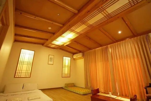 Oda (Superior Room (Ondol))