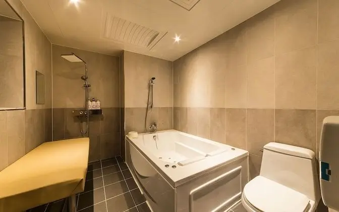 Oda (Deluxe room)