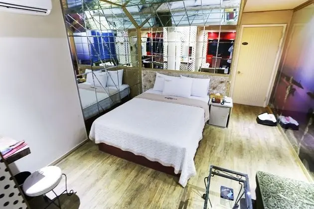 Oda (Standard Room (Random Assignment))
