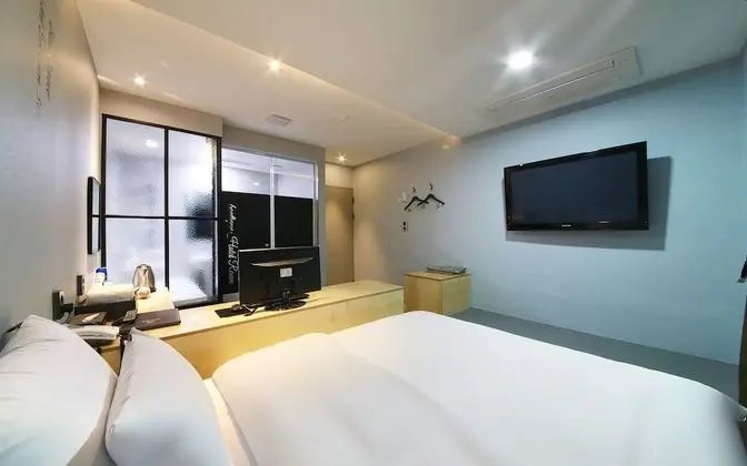 Oda (Standard room (Random assignment of r)