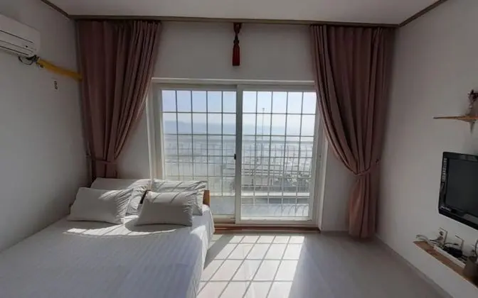 Oda (Room 201 (2F Ocean View Couple Room))