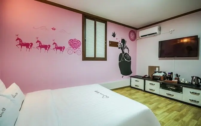 Oda (Standard Room)