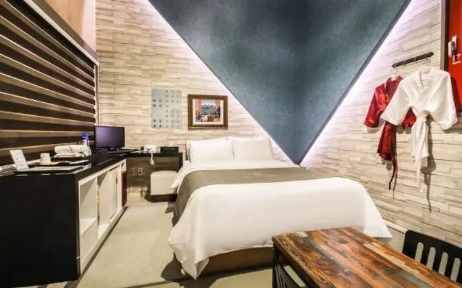 Oda (Semi-Suite Room B (Duplex Terrace))