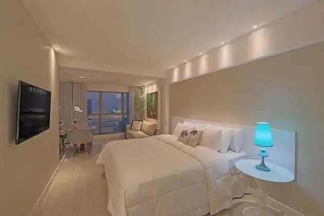 Deluxe Suite Sea View 15° - 29° floor