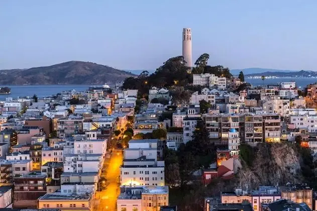 Oda, 1 En Büyük (King) Boy Yatak, Şehir Manzaralı