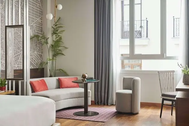 Junior Süit, 1 En Büyük (King) Boy Yatak