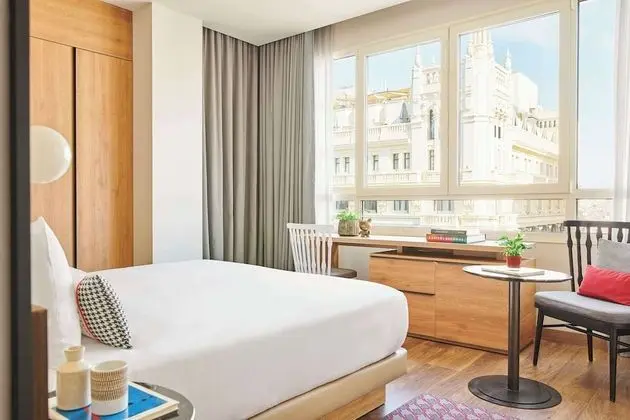 Oda, 1 En Büyük (King) Boy Yatak (Gran Via View)