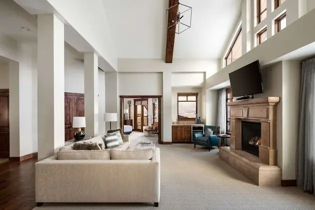 Apart Daire, 2 Yatak Odası (1 King and 2 Twin Beds)