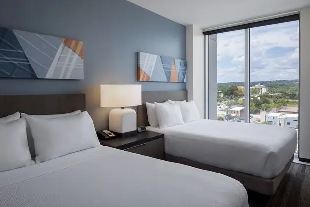 Süit, 2 Yatak Odası (1 King Bed, 2 Queen Beds)