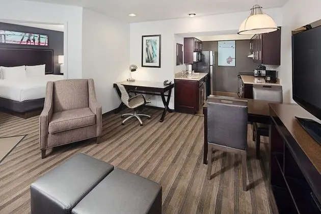 Two Bedroom King/Queen Suite