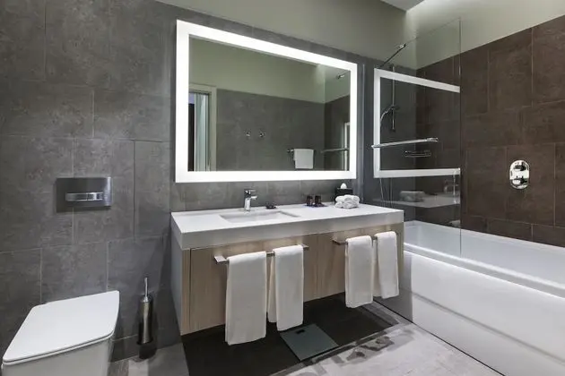 Süit, 1 Yatak Odası (2 Twin & 1 Sofa Bed)