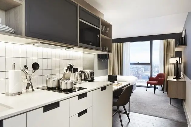 Stüdyo, 1 En Büyük (King) Boy Yatak, Mutfak