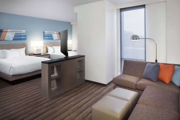 Stüdyo Süit, Engellilere Uygun, Küvet (2 Queenbed & 1 Sofabed)