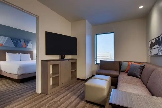 Süit, 1 Yatak Odası, Engellilere Uygun, Küvet (King Bed)