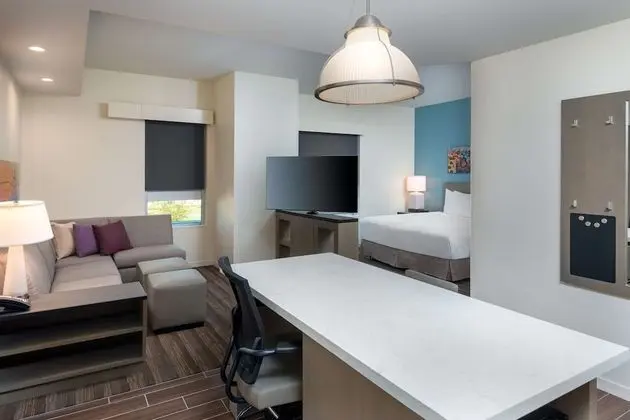 Stüdyo, 1 En Büyük (King) Boy Yatak ve Çekyat, Engellilere Uygun, Küvet (Kitchen)