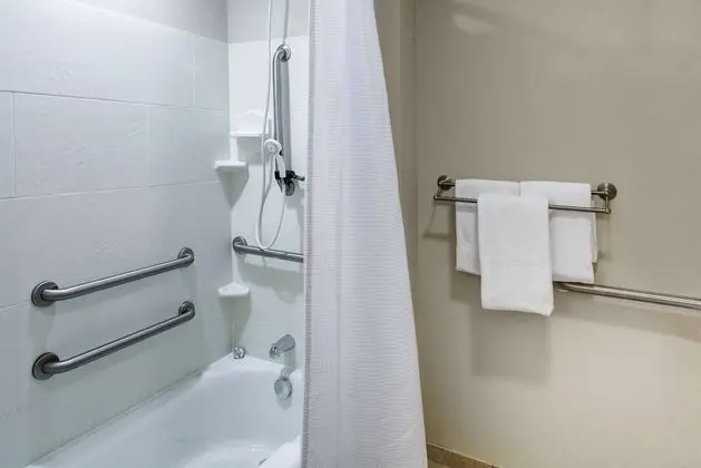 Süit, 1 Yatak Odası, Engellilere Uygun, Küvet